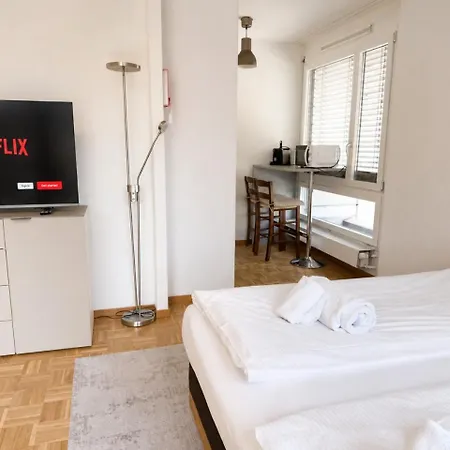 Perfectly Located - Art 5 Appartement *