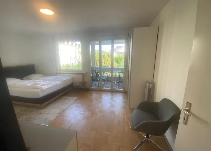 Апартаменты Perfectly Located - Art 5 *